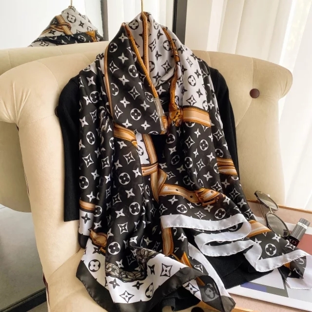 Miss Love Elegant Designer Scarf In 4 Colors - Picture 7 of 11